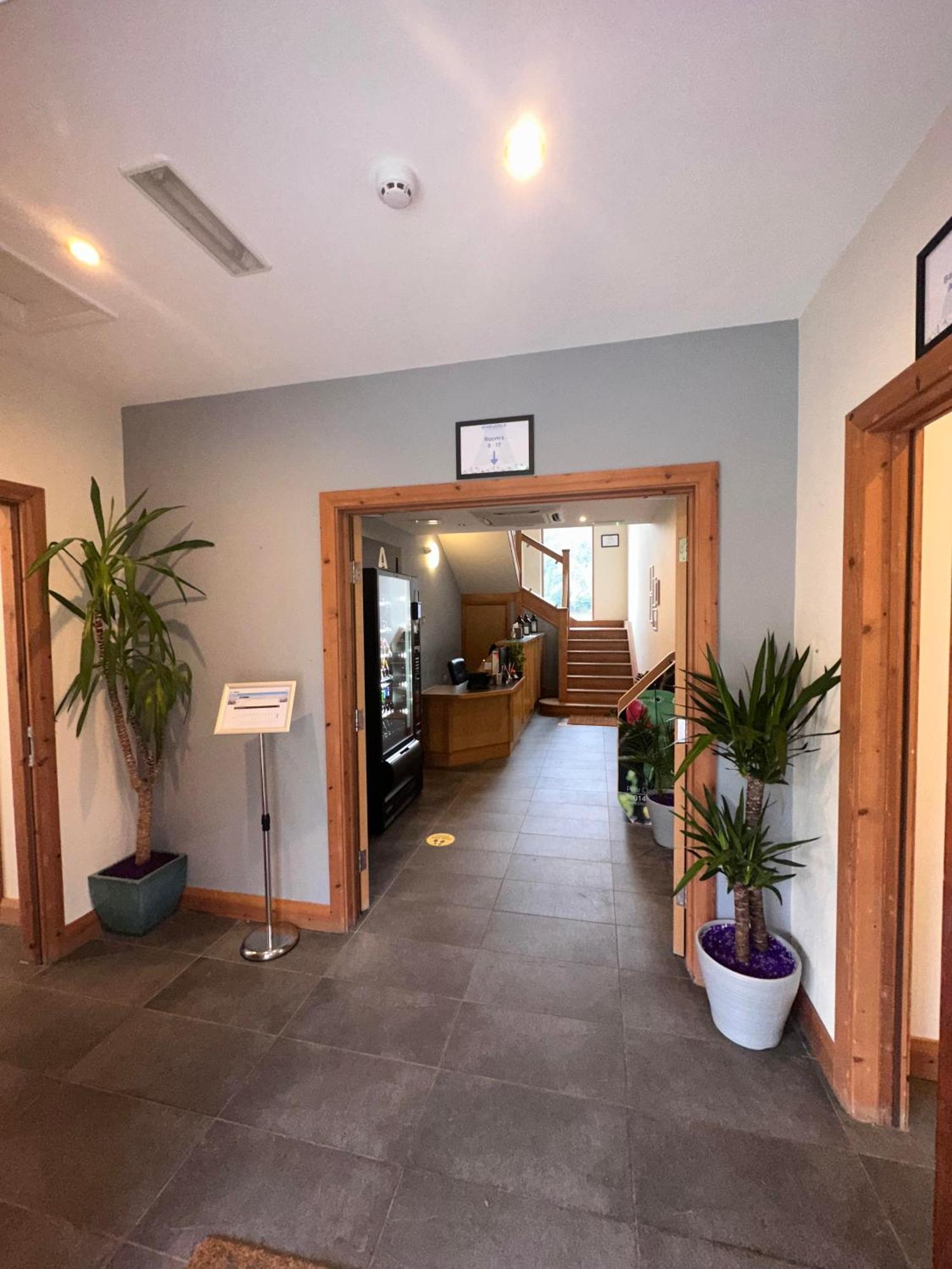 Afan Lodge 포트탤벗 외부 사진